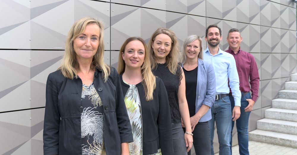 Gruppenfoto: Leiterin und Mitarbeitende des Dezernates Personalangelegenheiten (Quelle: Charlott Wieden)