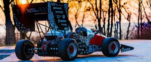 zu sehen ist ein Rennwagen des Formula Student Teams