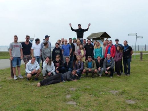 Foto: Gruppenbild der Kitesurfcamp Teilnehmer.