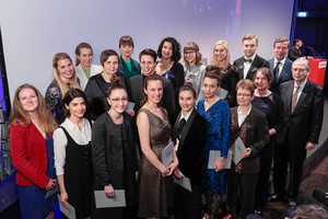 Gruppenfoto: Alle Preisträger der Wilhelm-Lorch-Stiftung 2018.