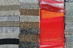Fotocollage: Textile Bänder. Ausstellung in Annaberg-Buchholz mit Studienergebnissen angehender Textildesigner der Fakultät Angewandten Kunst Schneeberg