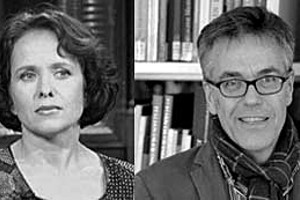 Fotoreihe: v.l.n.r. Prof. Dr. phil. Beate Mitzscherlich, Prof. Dr. phil. Michael Scholz-Hänsel. "Design als Forschung, Wissenschaft und Theorie sowie in seinen sozialen Kontexten".