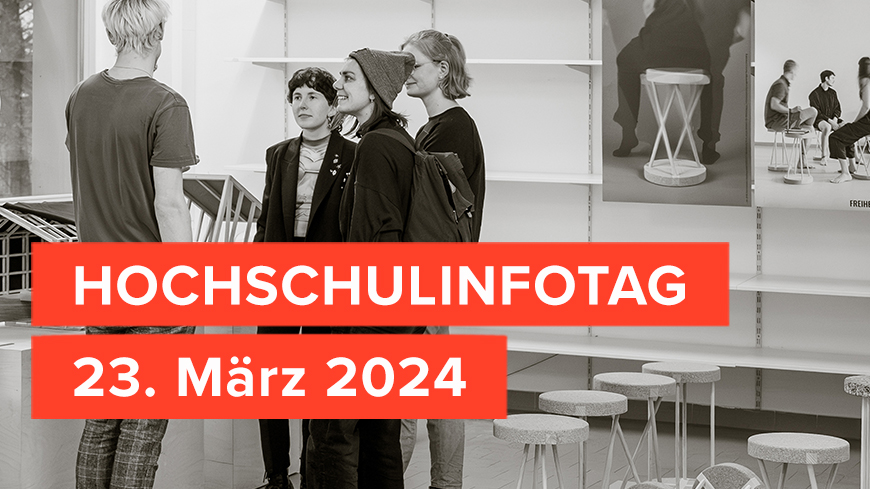 Titelbild des Artikels "Hochschulinfotag" am 23.03.2024, potenzielle Studierende im Gespräch mit einem Studenten oder Dozenten