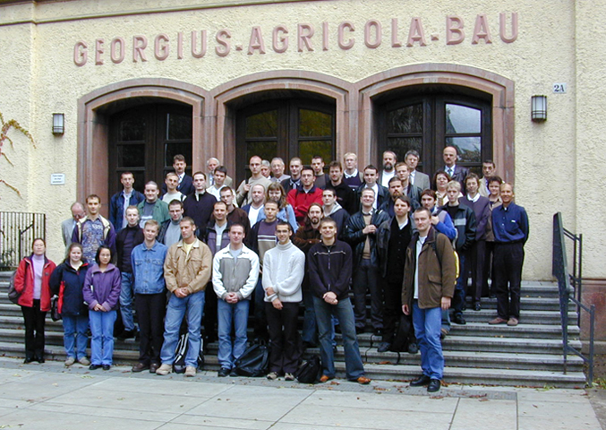 Gruppenfoto: Gruppe 2 / Studenten des Jahrgangs 2002