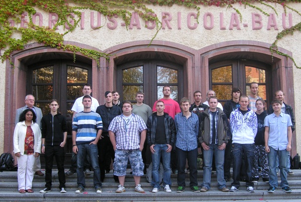 Gruppenfoto: Gruppe 1 / Studenten des Jahrgangs 2011