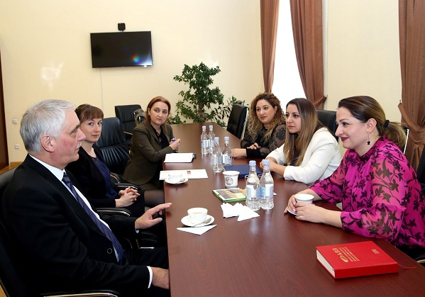 Kooperation Armenien State University of Economics