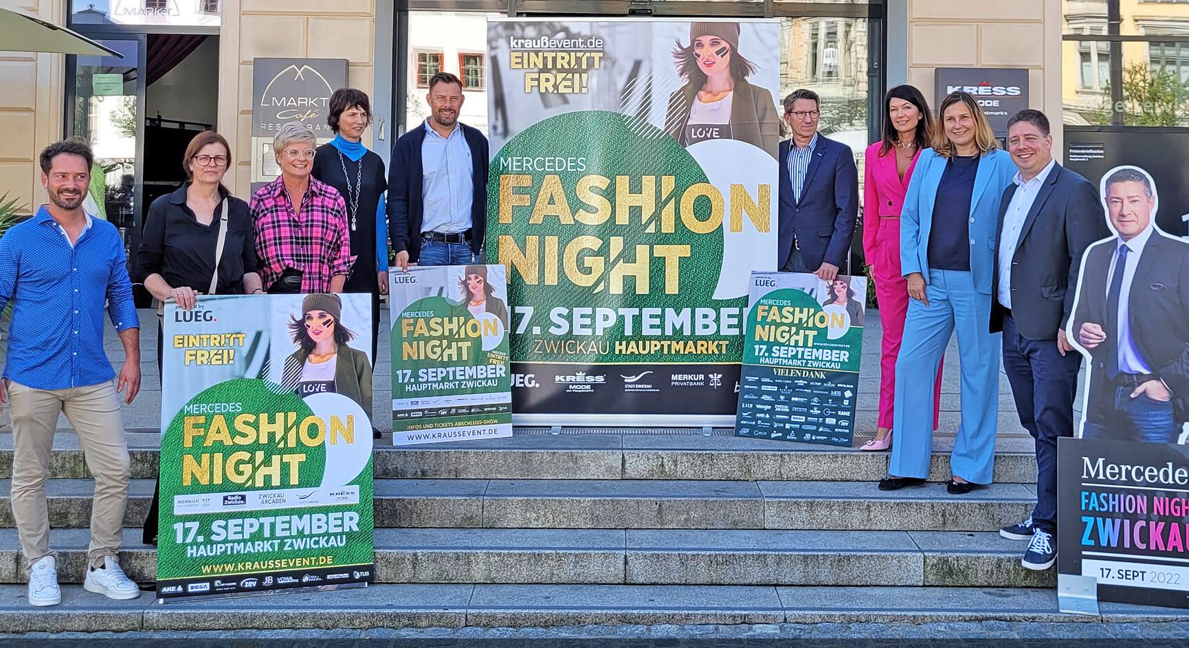 Foto: Organisatoren der Mercedes Fashion Night, Gruppenfoto (Foto: Stadt Zwickau) 