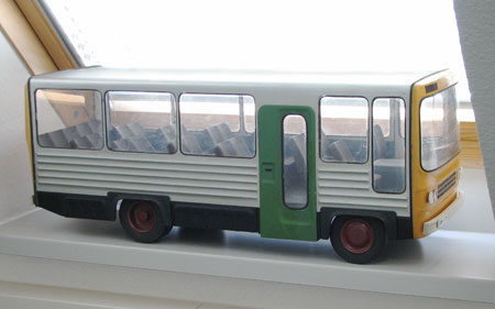 Bild eines Robur O 611 Models